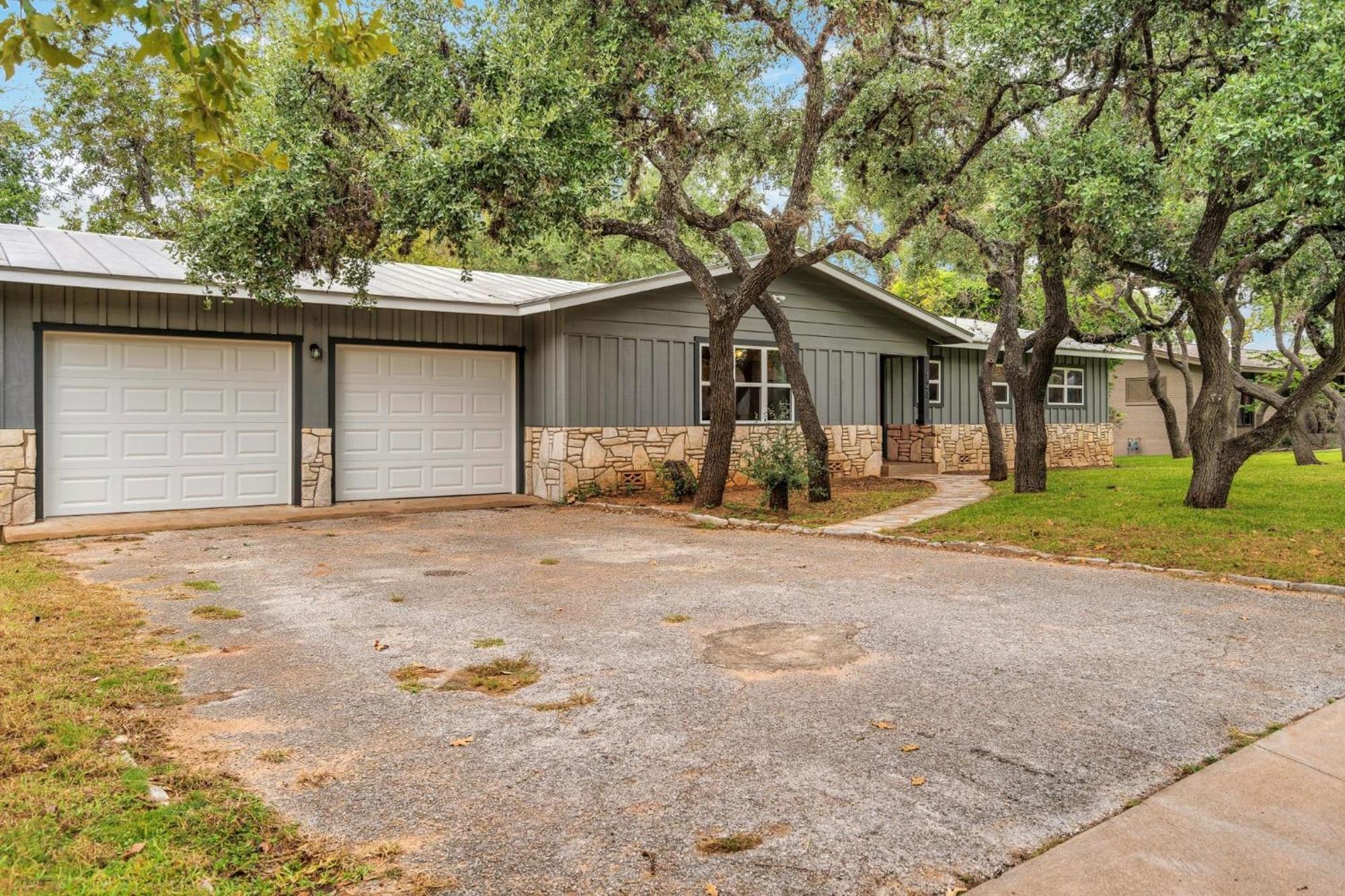 Luxury Home Just 5 Min From Main St Fredericksburg Exterior photo